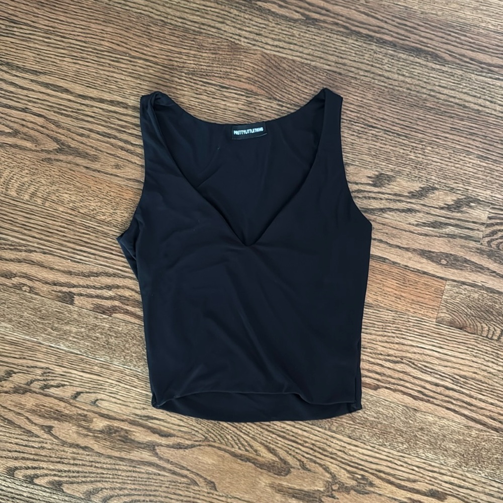 Pretty little thing crop top